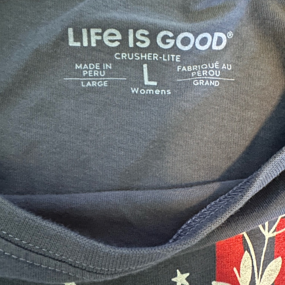 Life is good t-shirt.